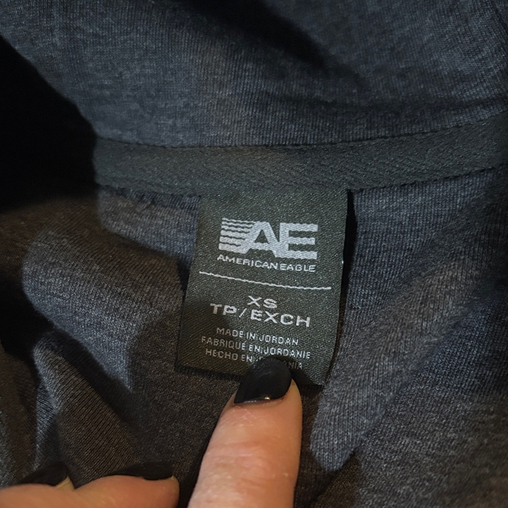 American Eagle Outfitters Black and Gray Lightweight Jacket - Picture 2 of 6